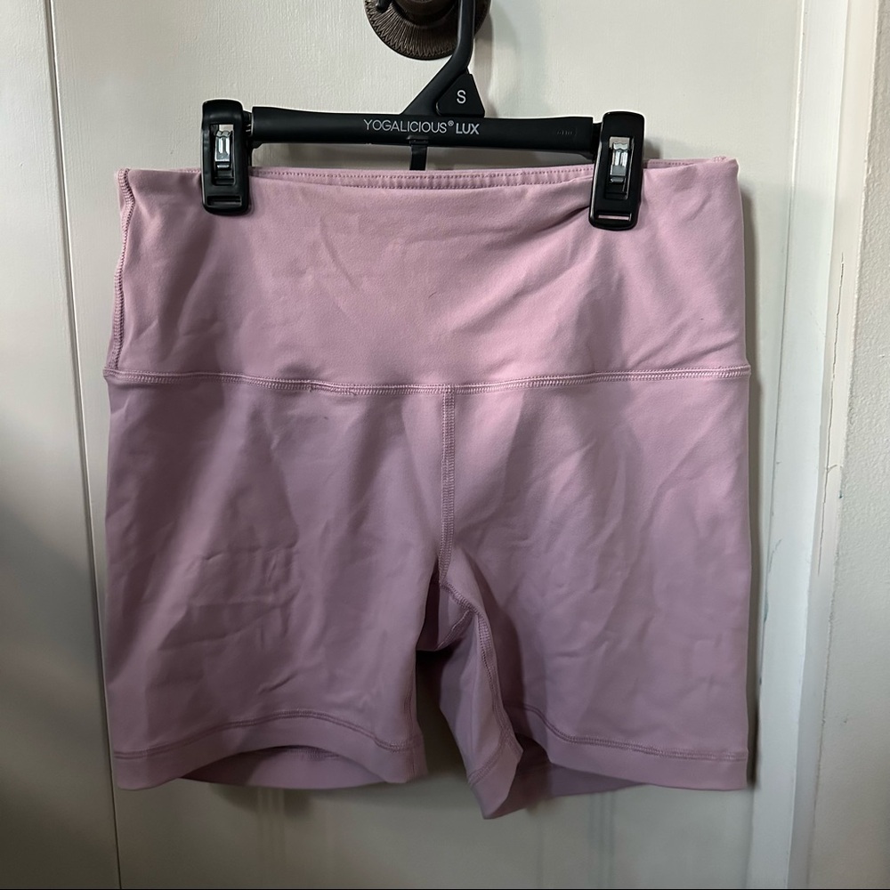 90 Degree By Reflex Biker Shorts Mauve